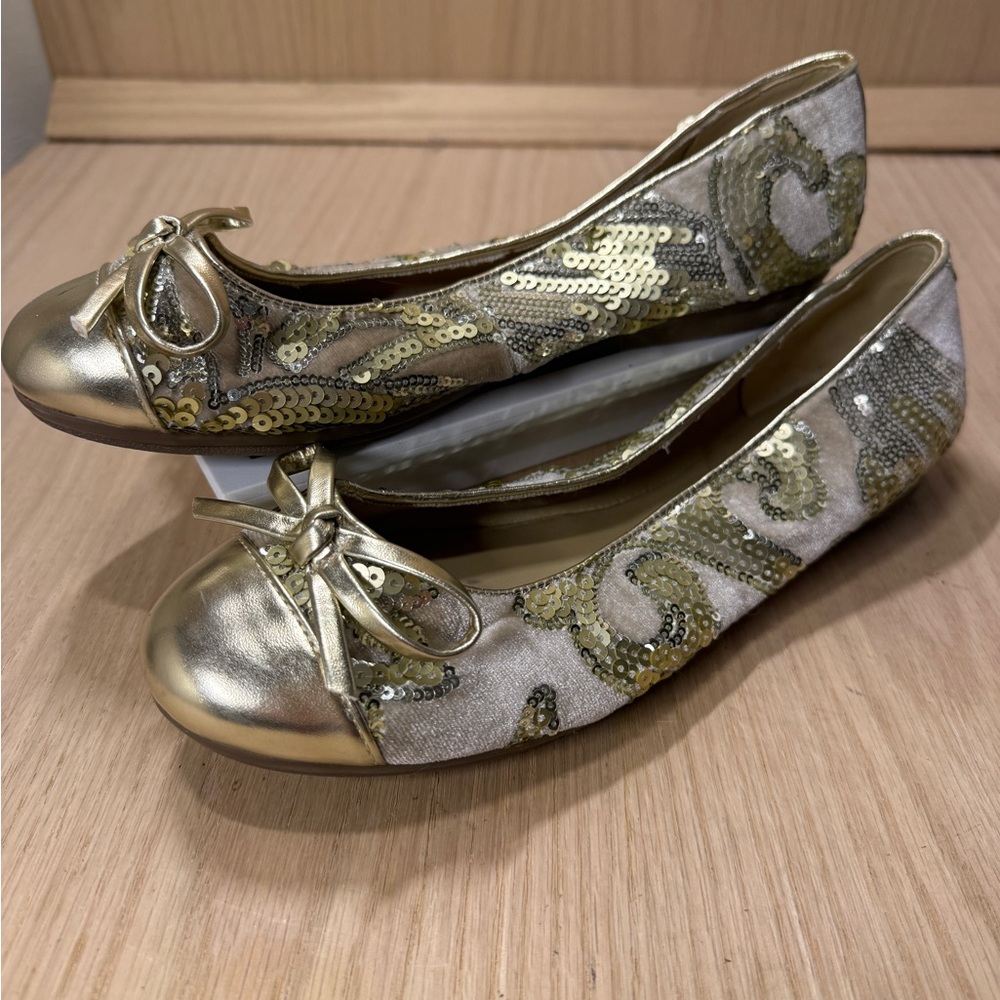 Easy Spirit Womens Gail 2 Gold Sequined Bow Ballet Flats Shoes 8W